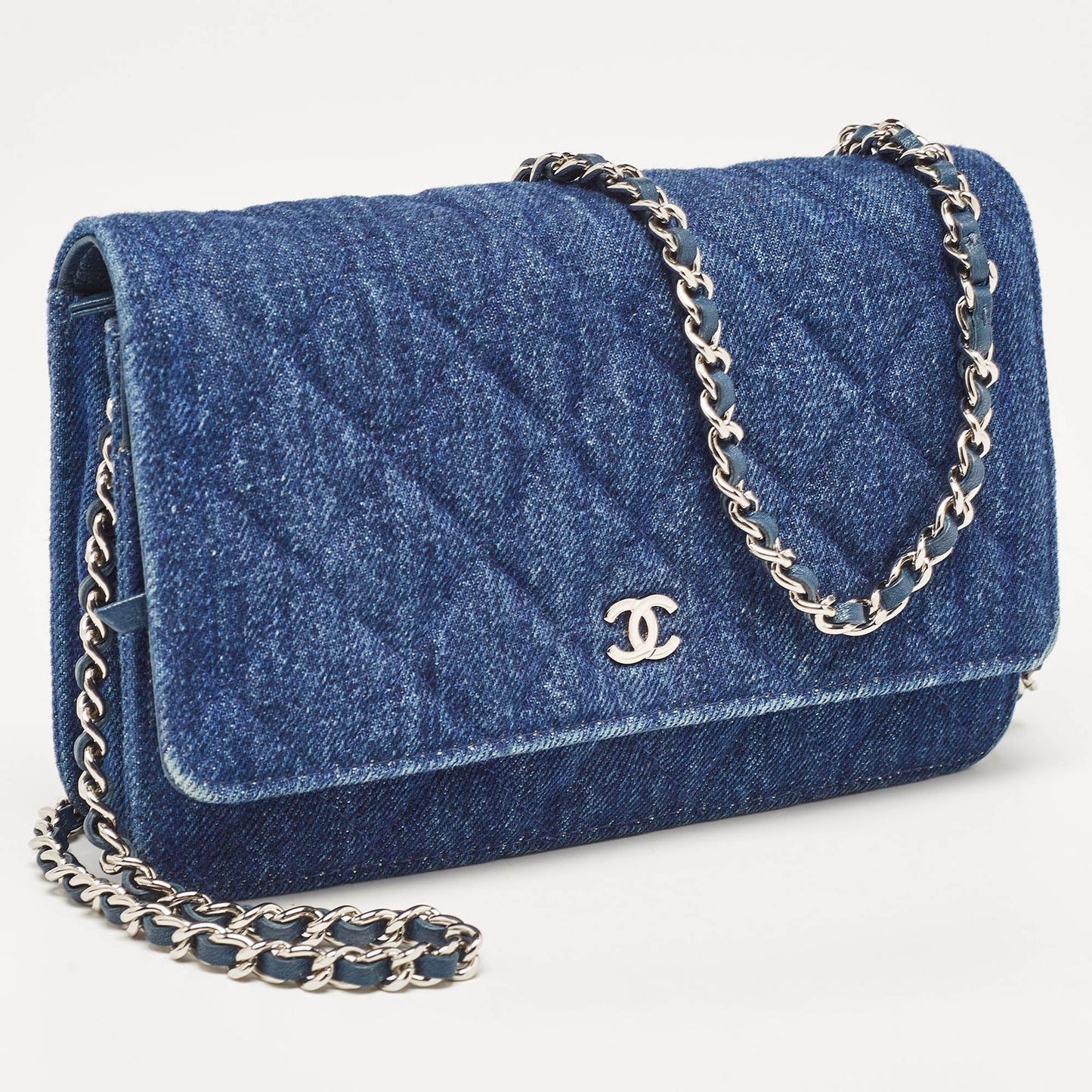 CHANEL Blue Quilted Denim Classic Wallet On Chain