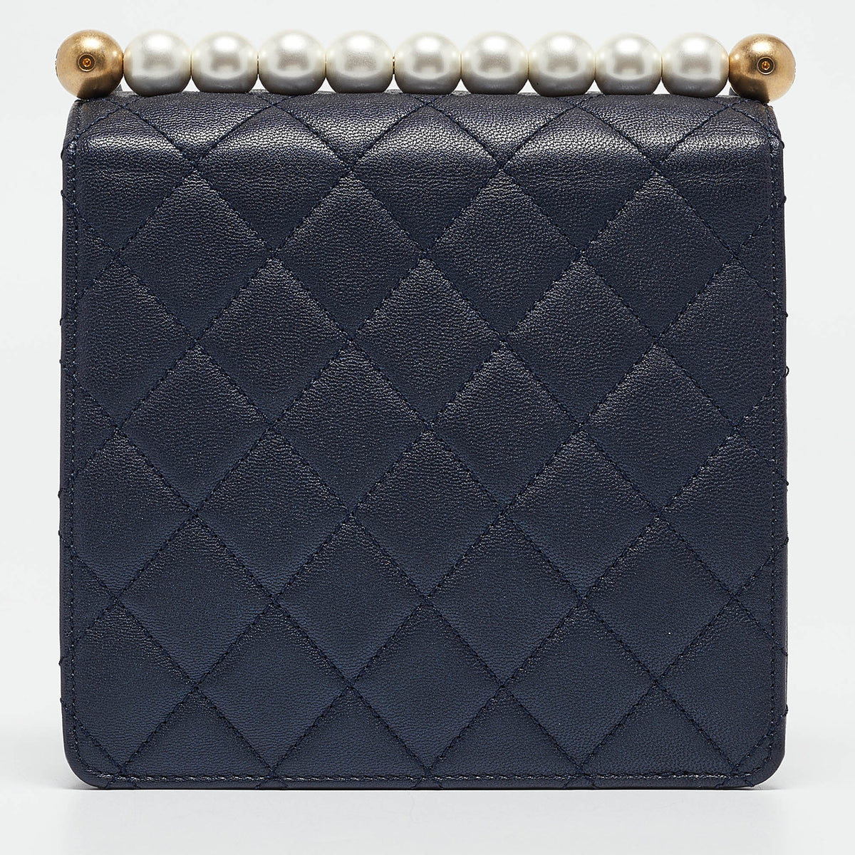 CHANEL Navy Blue Quilted Leather Chic Pearls Flap Bag