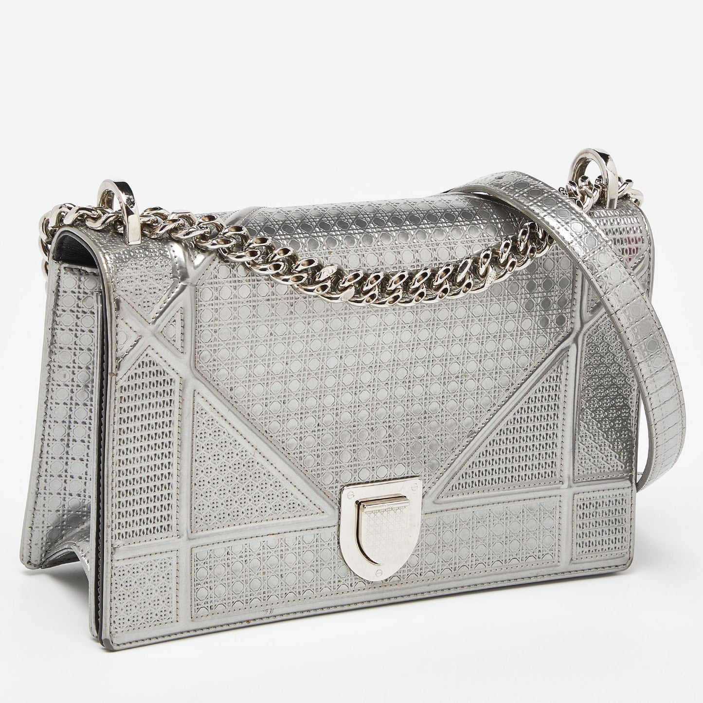 DIOR Silver Microcannage Patent Leather Medium ama Flap Shoulder Bag