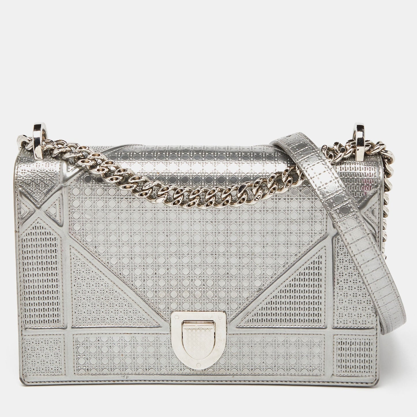 DIOR Silver Microcannage Patent Leather Medium ama Flap Shoulder Bag