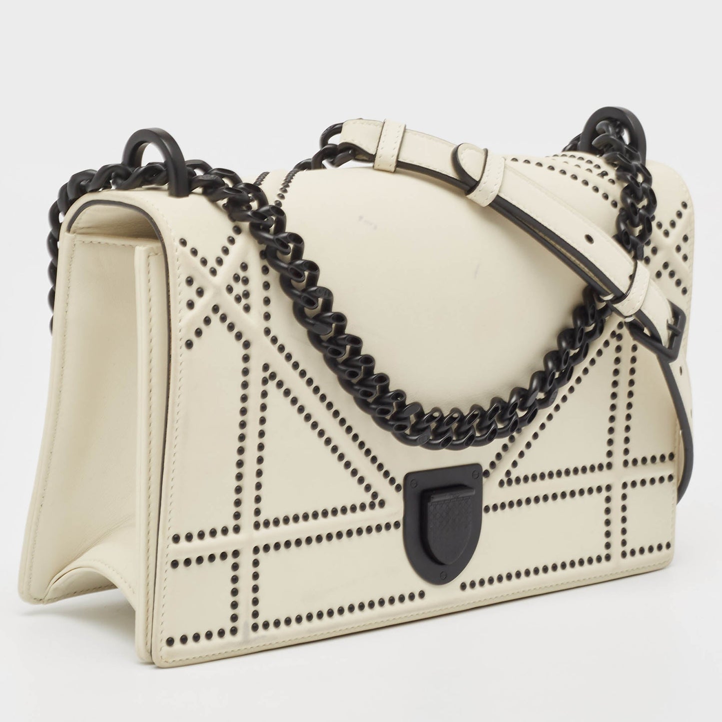 DIOR White Leather Medium ama Flap Shoulder Bag
