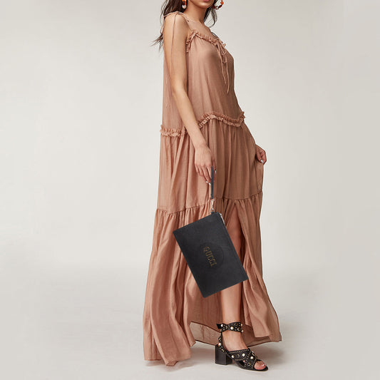 GUCCI Black Leather Off The Grid Clutch
