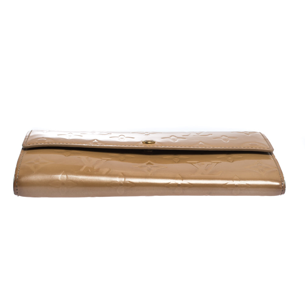 Louis Vuitton Noisette Monogram Vernis Sarah Wallet