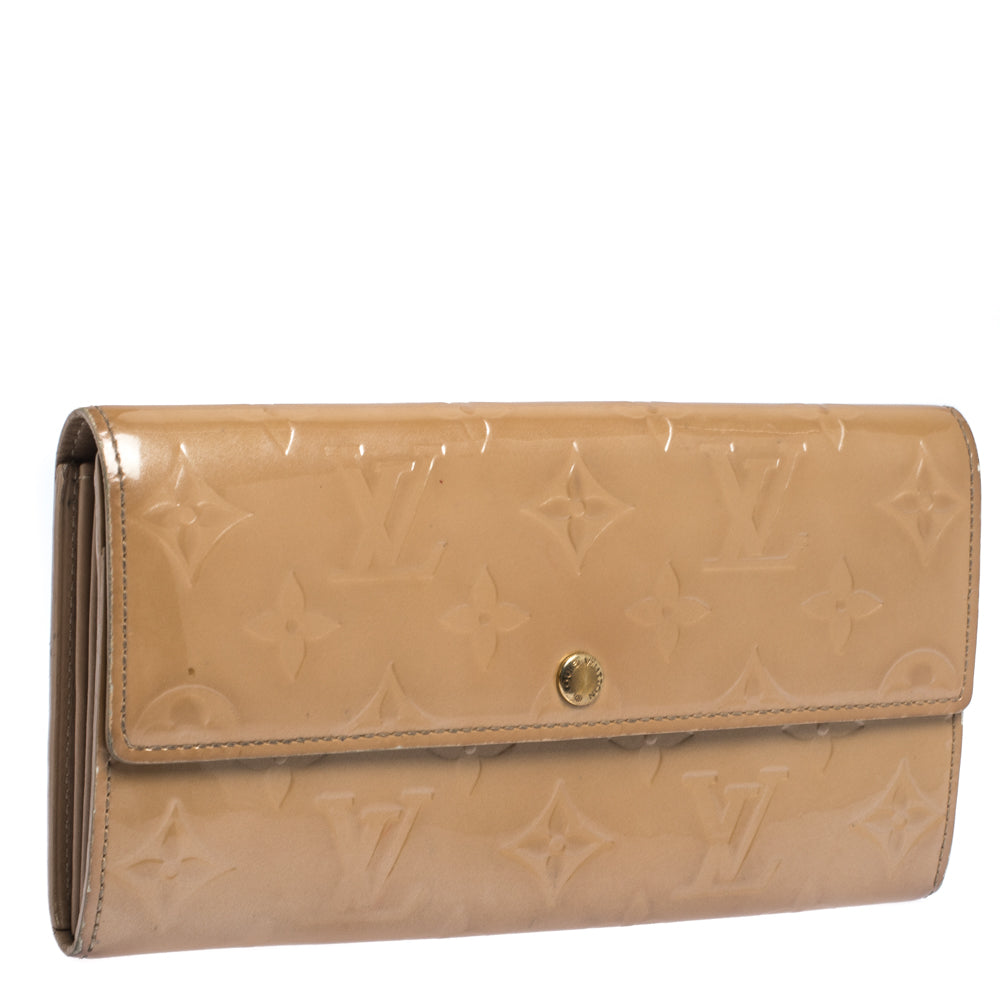 Louis Vuitton Noisette Monogram Vernis Sarah Wallet
