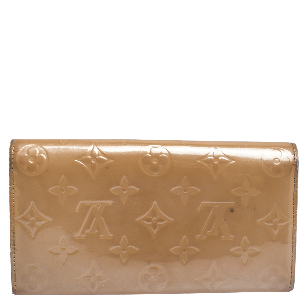 Louis Vuitton Noisette Monogram Vernis Sarah Wallet