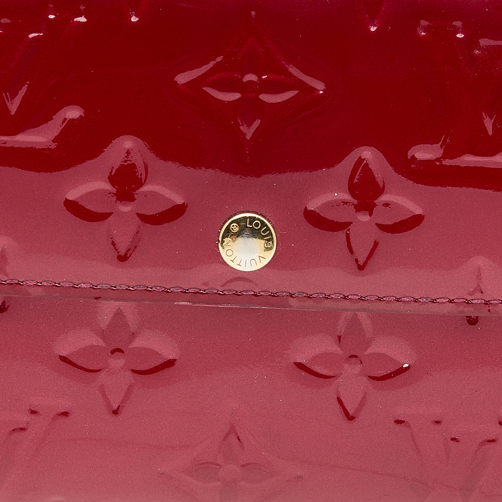 Louis Vuitton Pomme D&rsquo;amour Monogram Vernis Leather Sarah Wallet