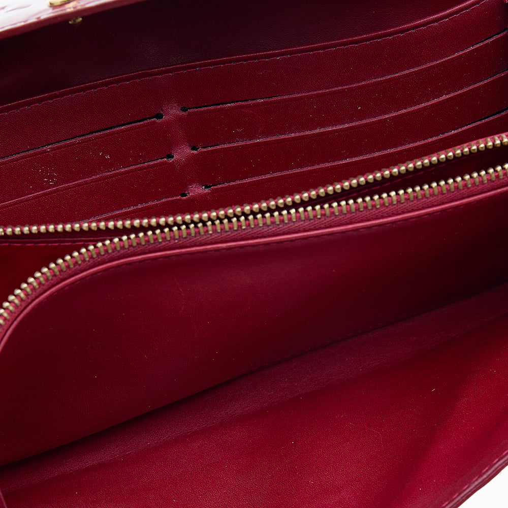 Louis Vuitton Pomme D&rsquo;amour Monogram Vernis Leather Sarah Wallet