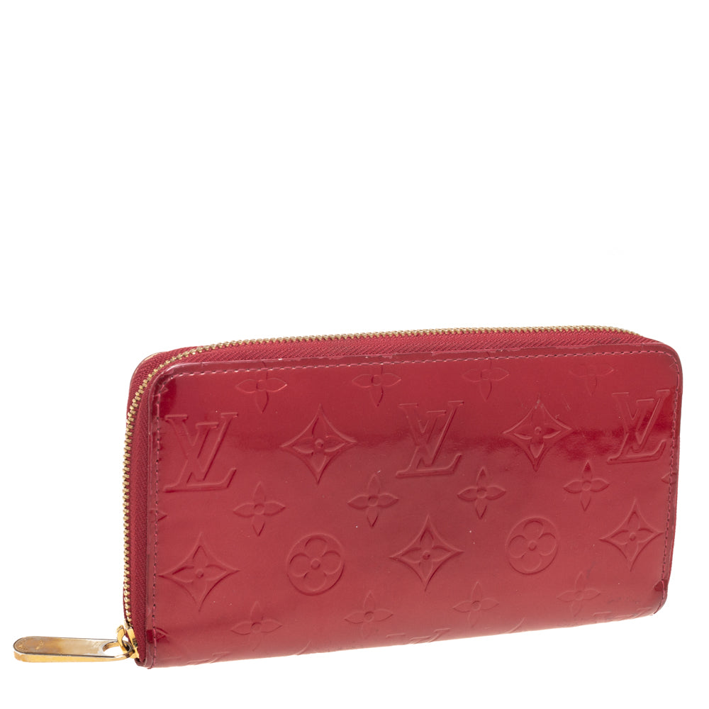 Louis Vuitton Pomme D&rsquo;amour Monogram Vernis Zippy Wallet