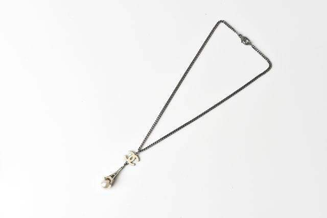 Chanel Necklace/Pendant with Eiffel Tower and Pearl Motif