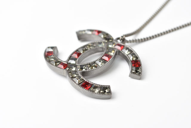 Chanel Necklace/Pendant, Metal, Rhinestone, Gunmetal/Red, W3.7√óH2.8cm, 42cm