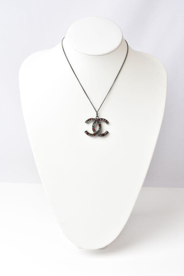 Chanel Necklace/Pendant, Metal, Rhinestone, Gunmetal/Red, W3.7√óH2.8cm, 42cm