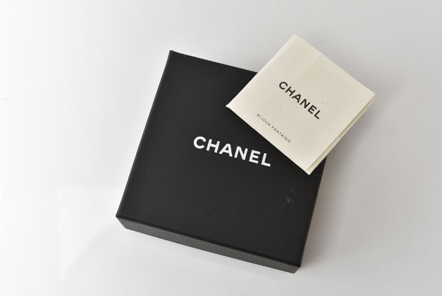 Chanel Metal Necklace Pendant Chain Circle Motif CC Silver