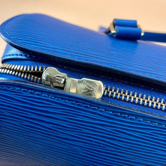 Louis Vuitton Papillon Soufflot Epi Shoulder Bag