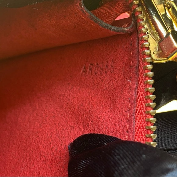 LOUIS VUITTON Red EPI pochette accessories shoulder bag TWS