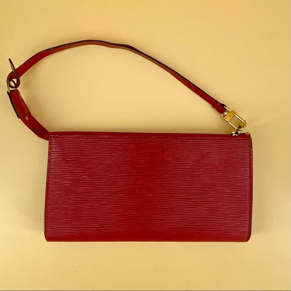 LOUIS VUITTON Red EPI pochette accessories shoulder bag TWS