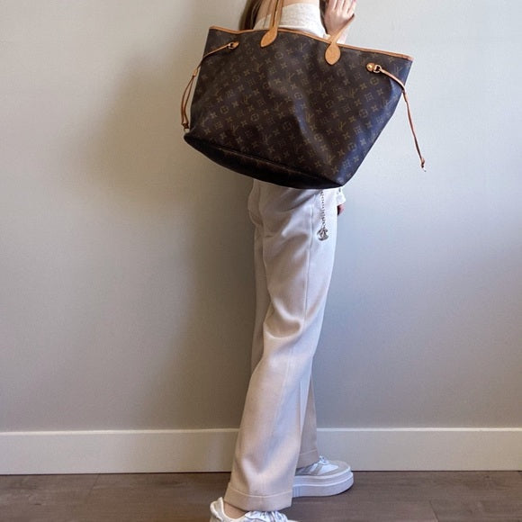 LOUIS VUITTON Neverfull GM tote