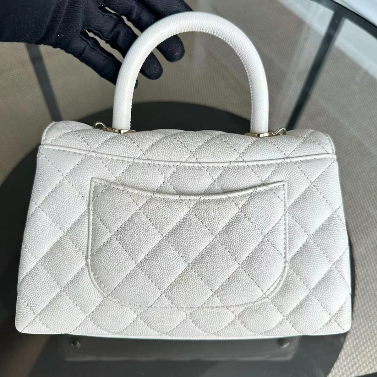 *Microchip* Caviar Coco Handle Small Quilted Calfskin Microchip White GHW
