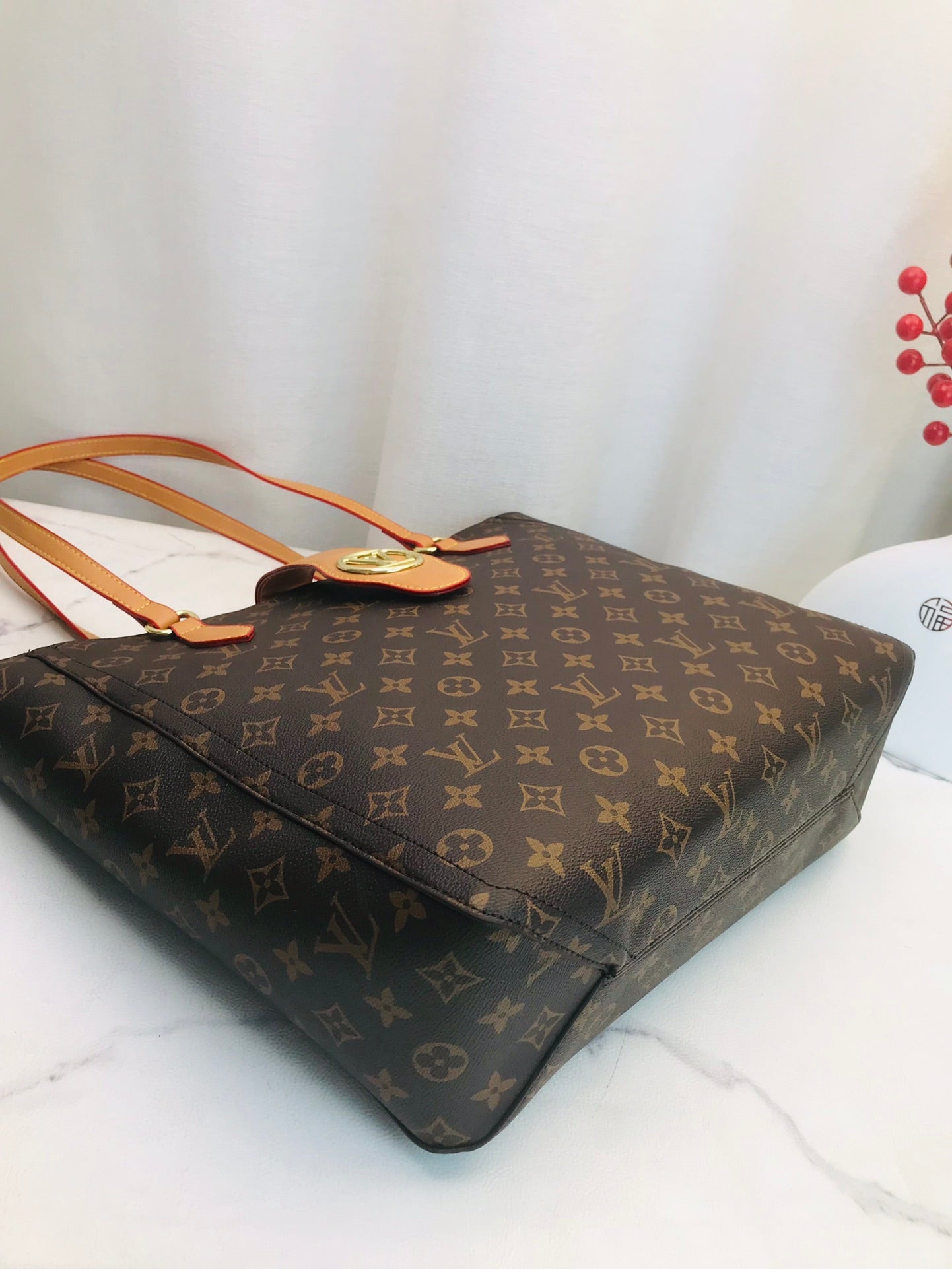 Louis vuitton handbag ( Tote )