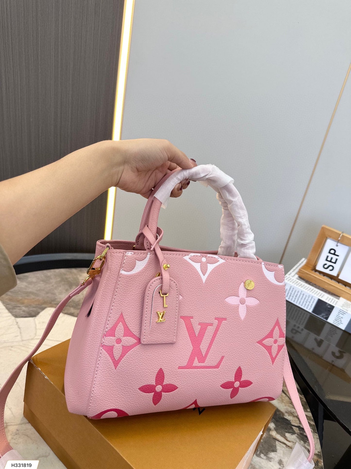 Louis vuitton handbags