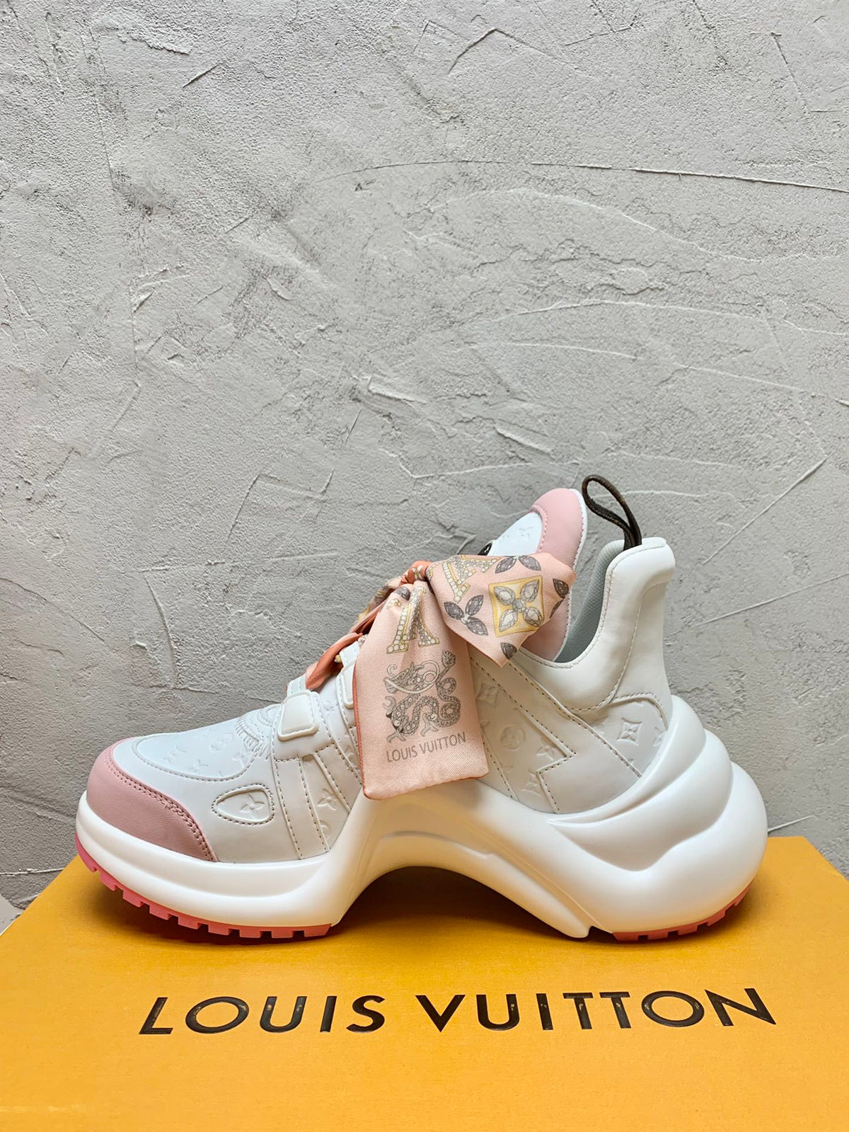Louis Vuitton Sneakers