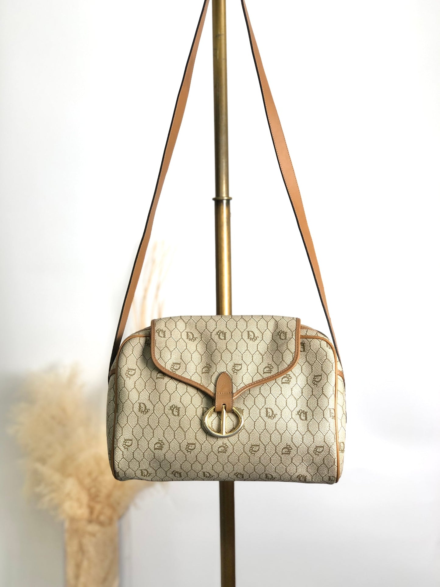 Christian Dior Honeycomb Pattern Shoulder bag Beige Vintage x5m4cu