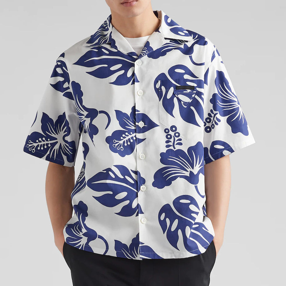 Short-sleeved cotton shirt