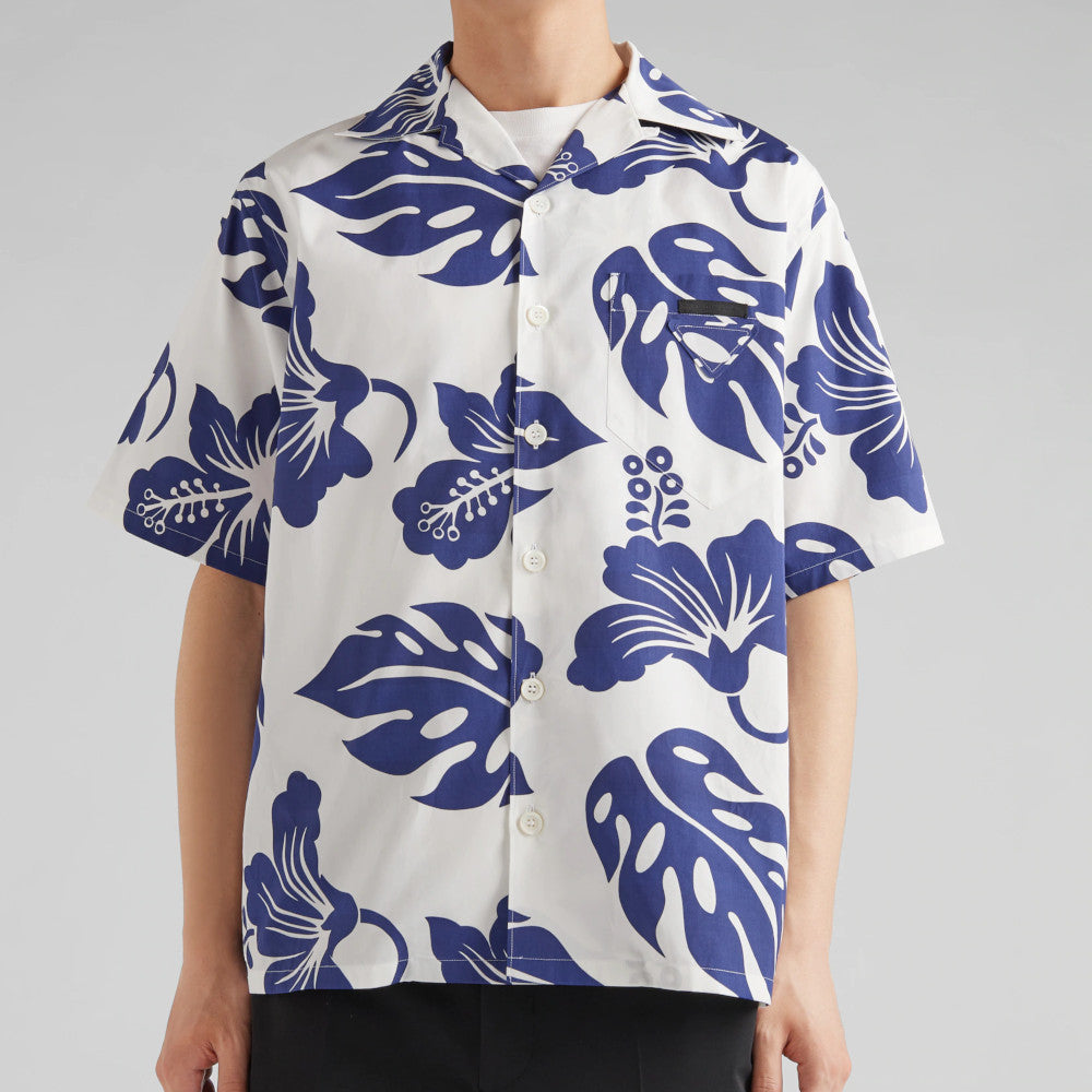 Short-sleeved cotton shirt