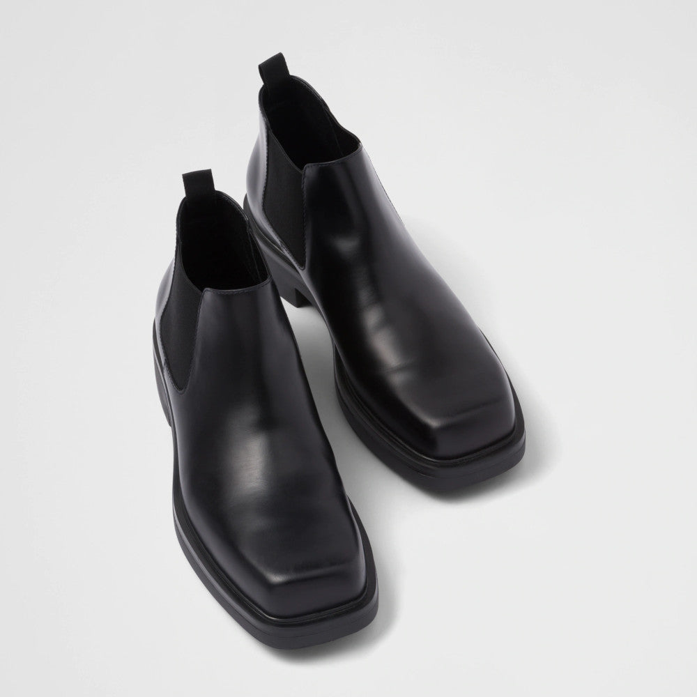 Brushed leather Chelsea boots