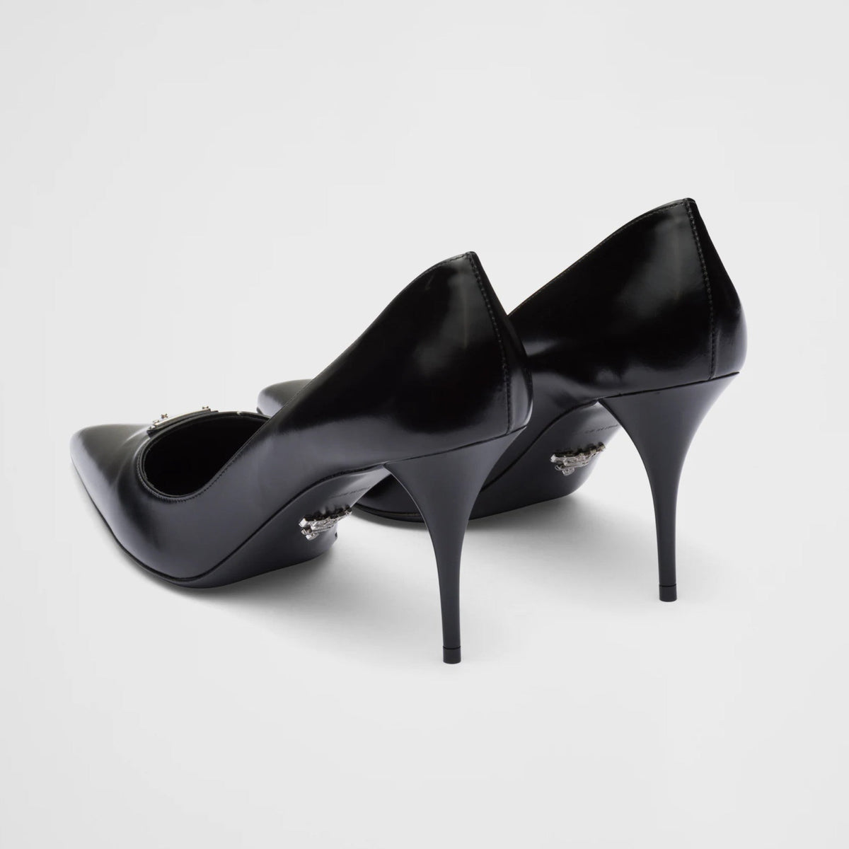 Brushed leather pumps
