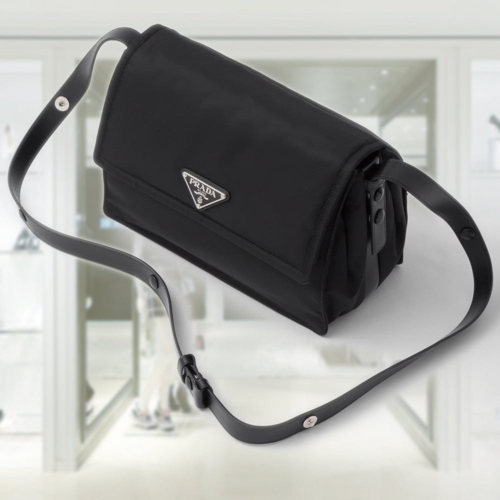 Medium padded Re-Nylon shoulder bag