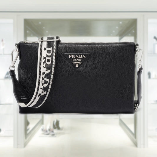 Leather shoulder bag