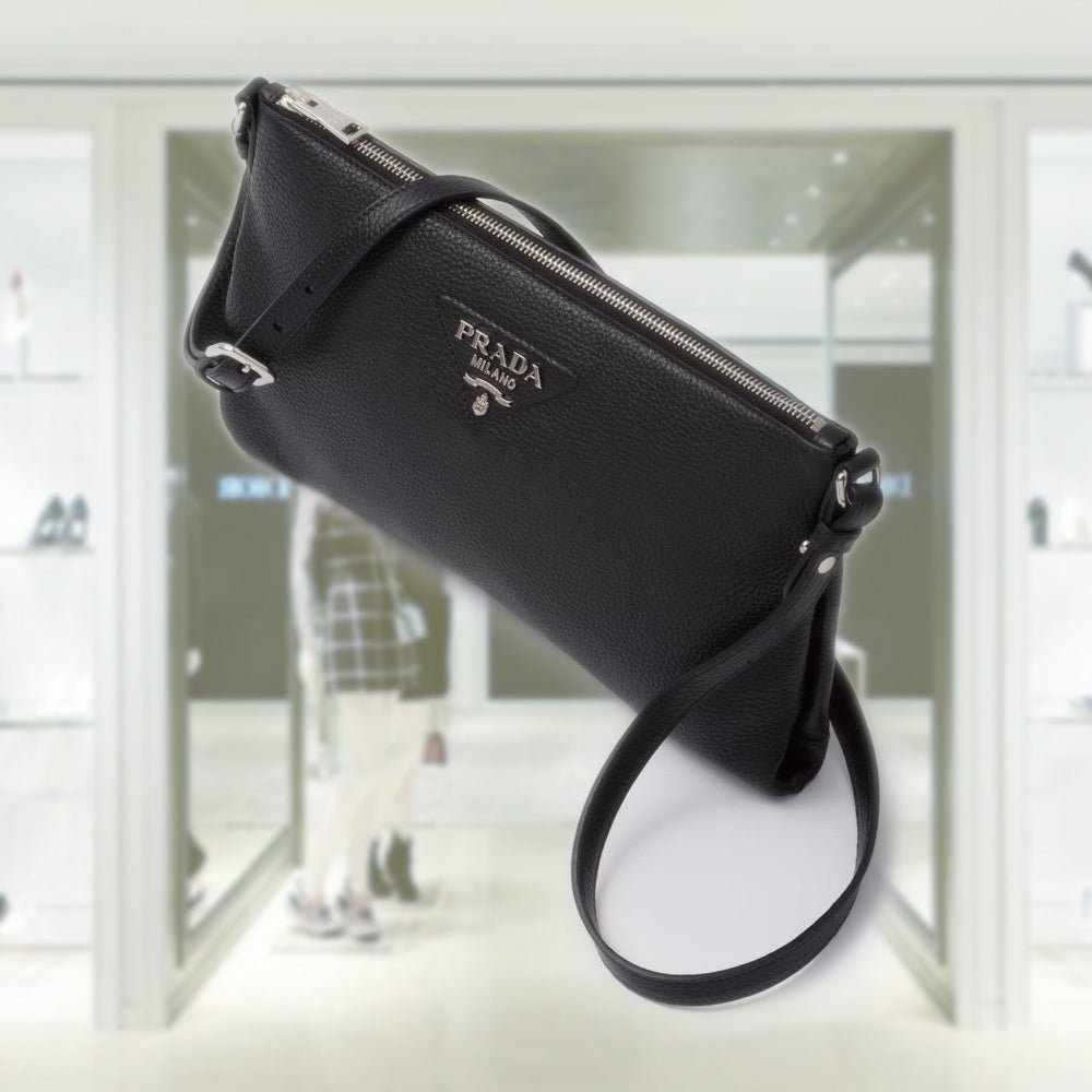 Leather shoulder bag