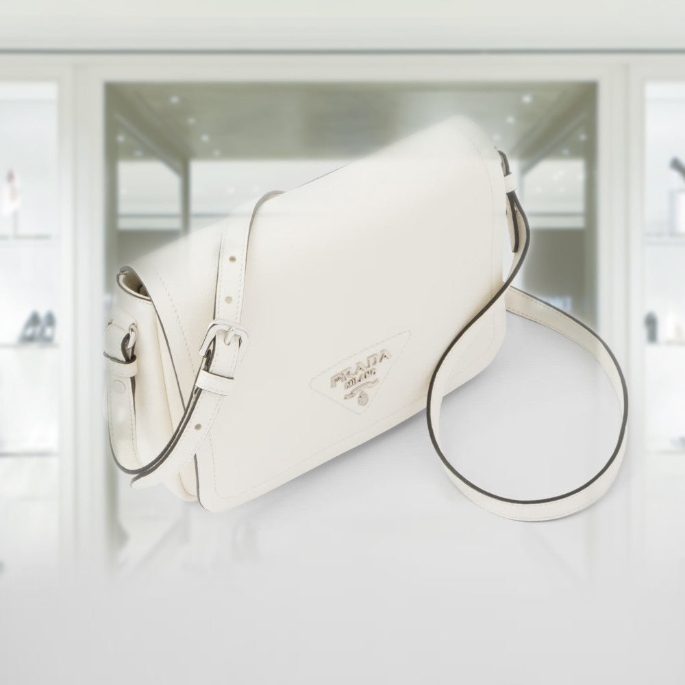 Leather shoulder bag