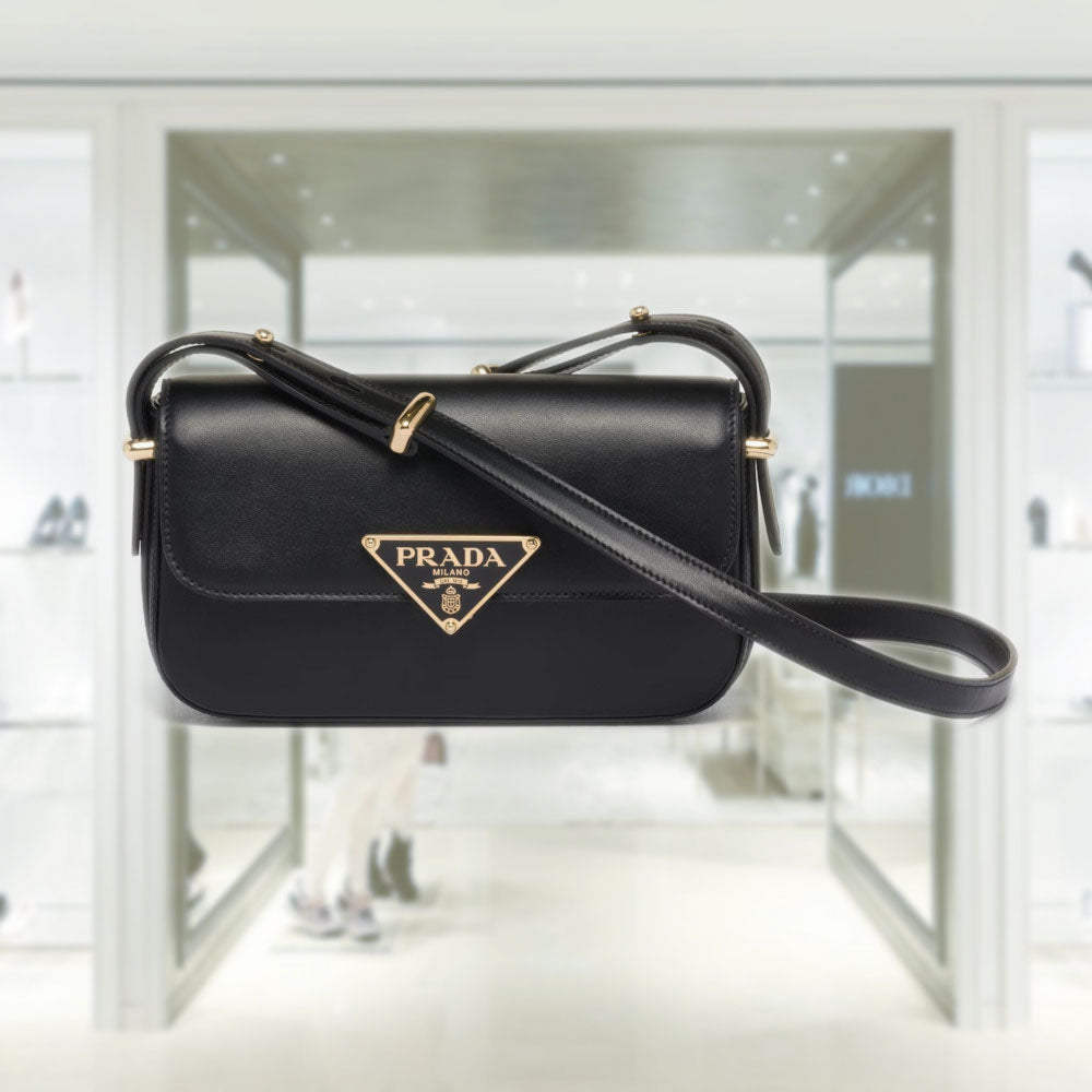 Leather shoulder bag