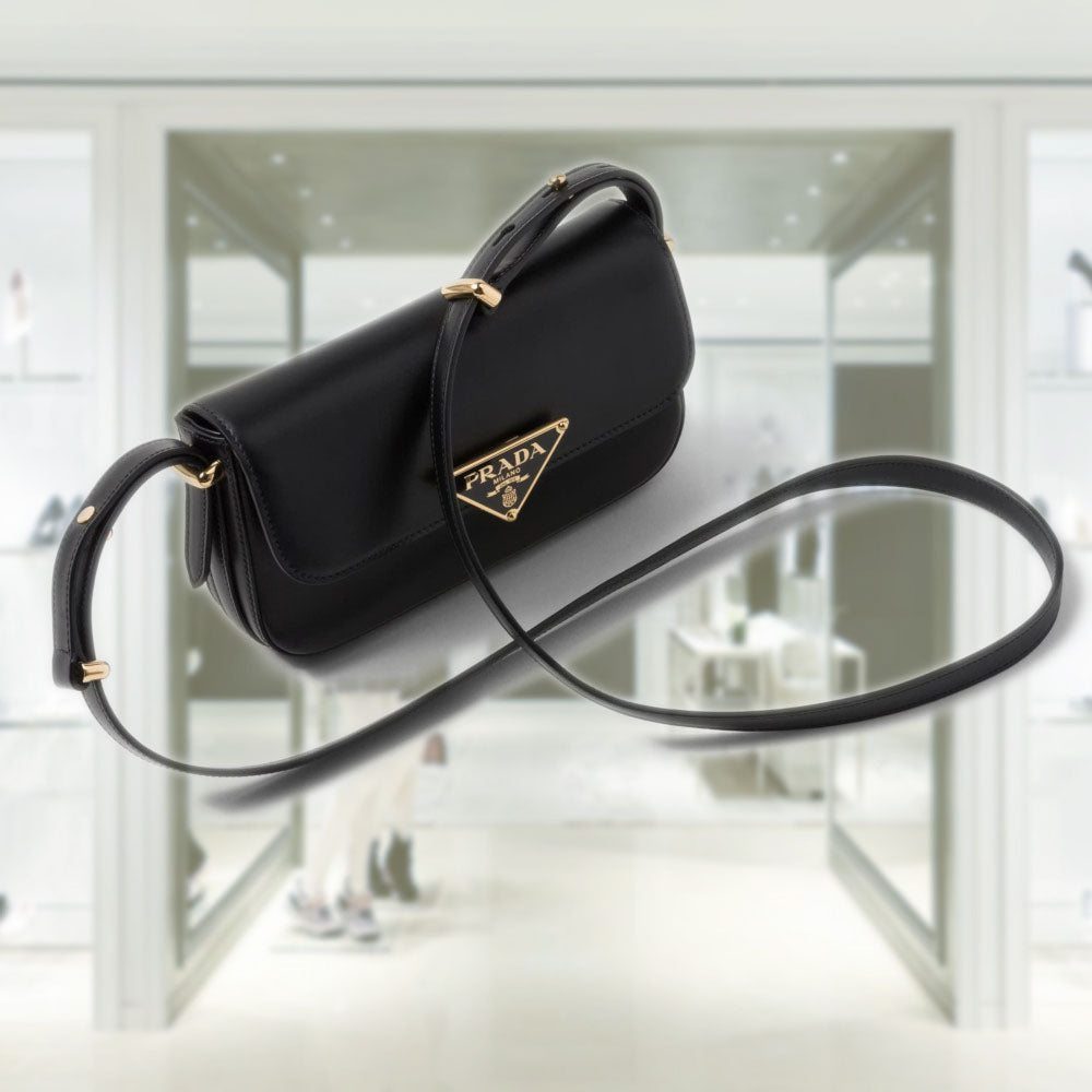 Leather shoulder bag