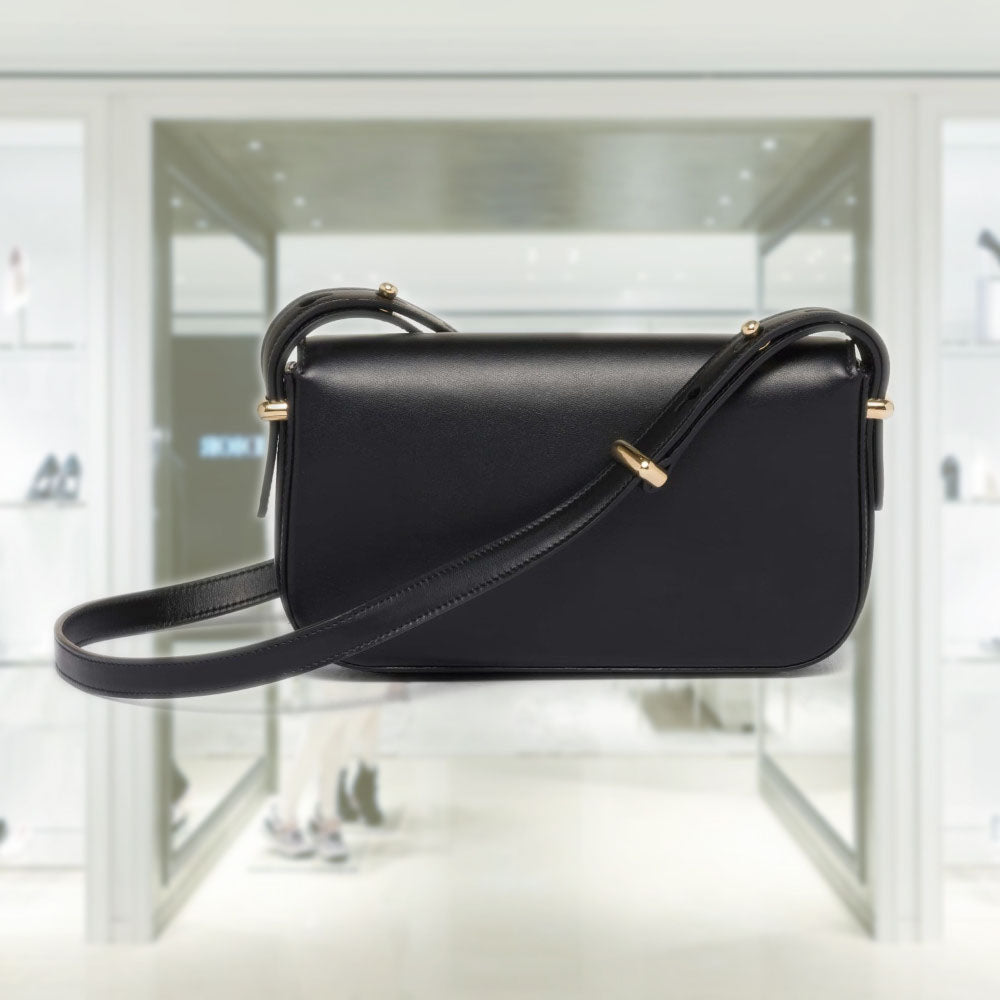 Leather shoulder bag