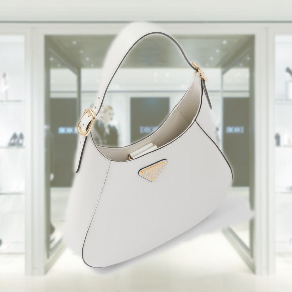 Leather shoulder bag