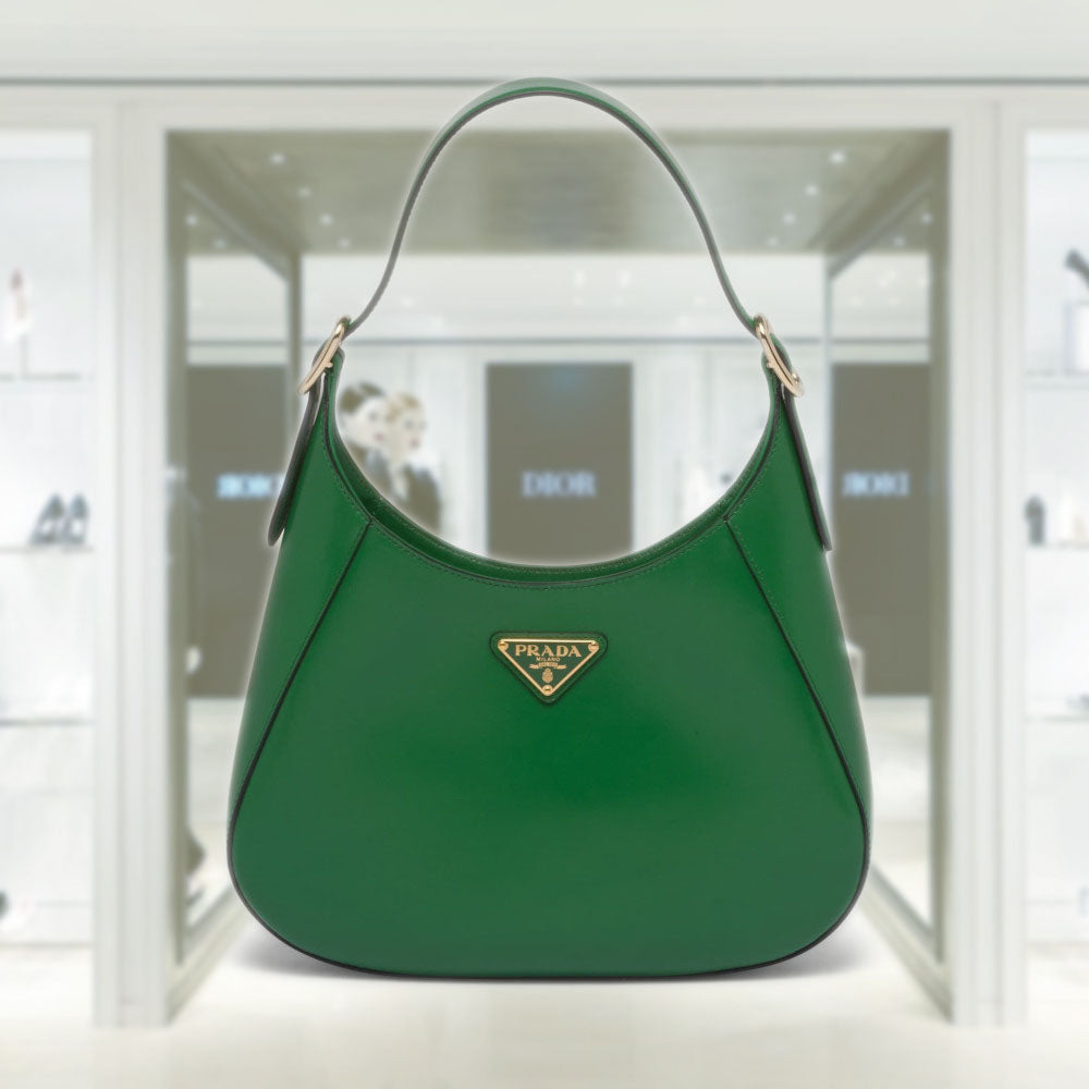 Leather shoulder bag