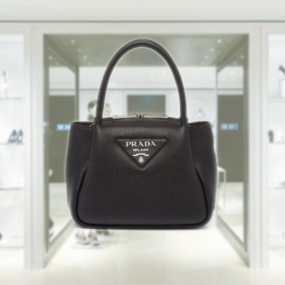 Leather mini handbag with zipper closure
