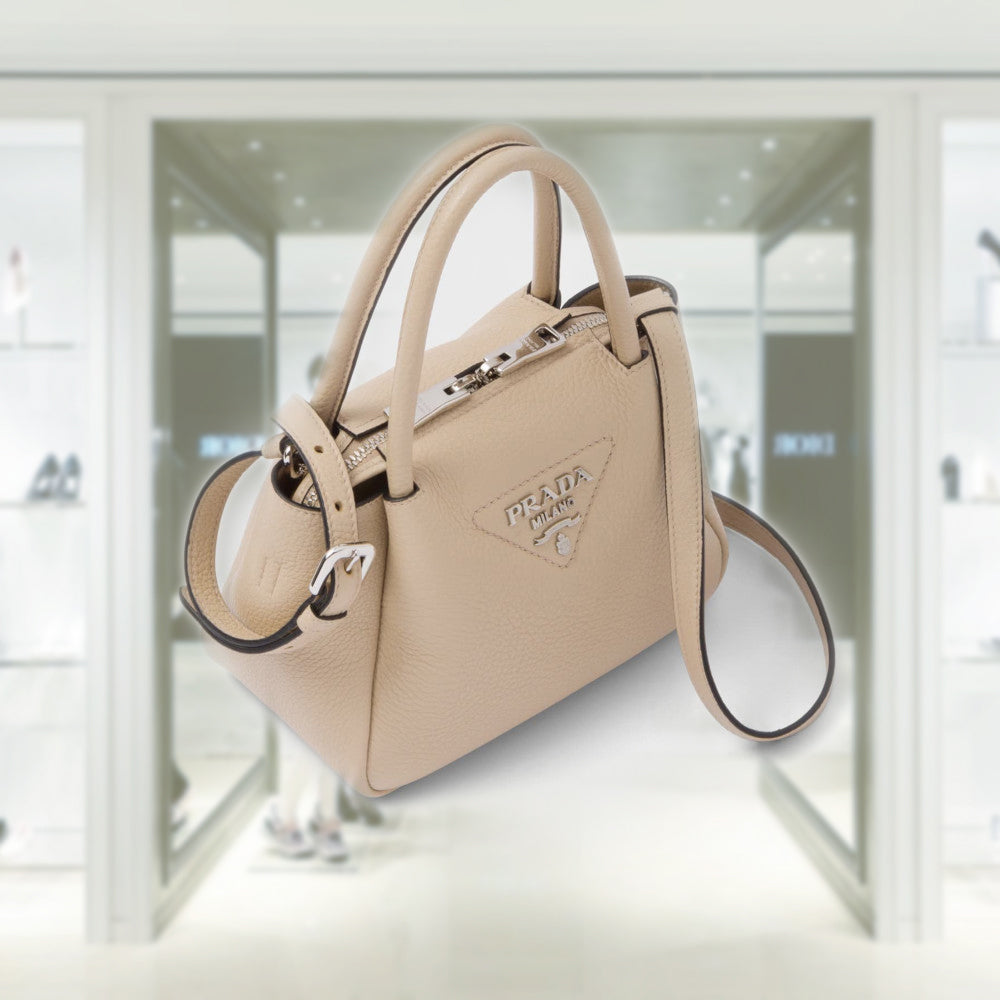 Leather mini handbag with zipper closure