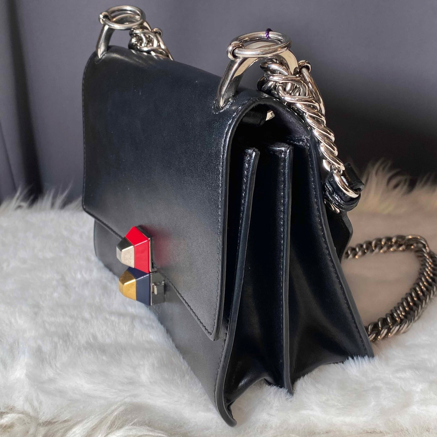 Preloved Fendi Kan I Black Leather Crossbody Bag