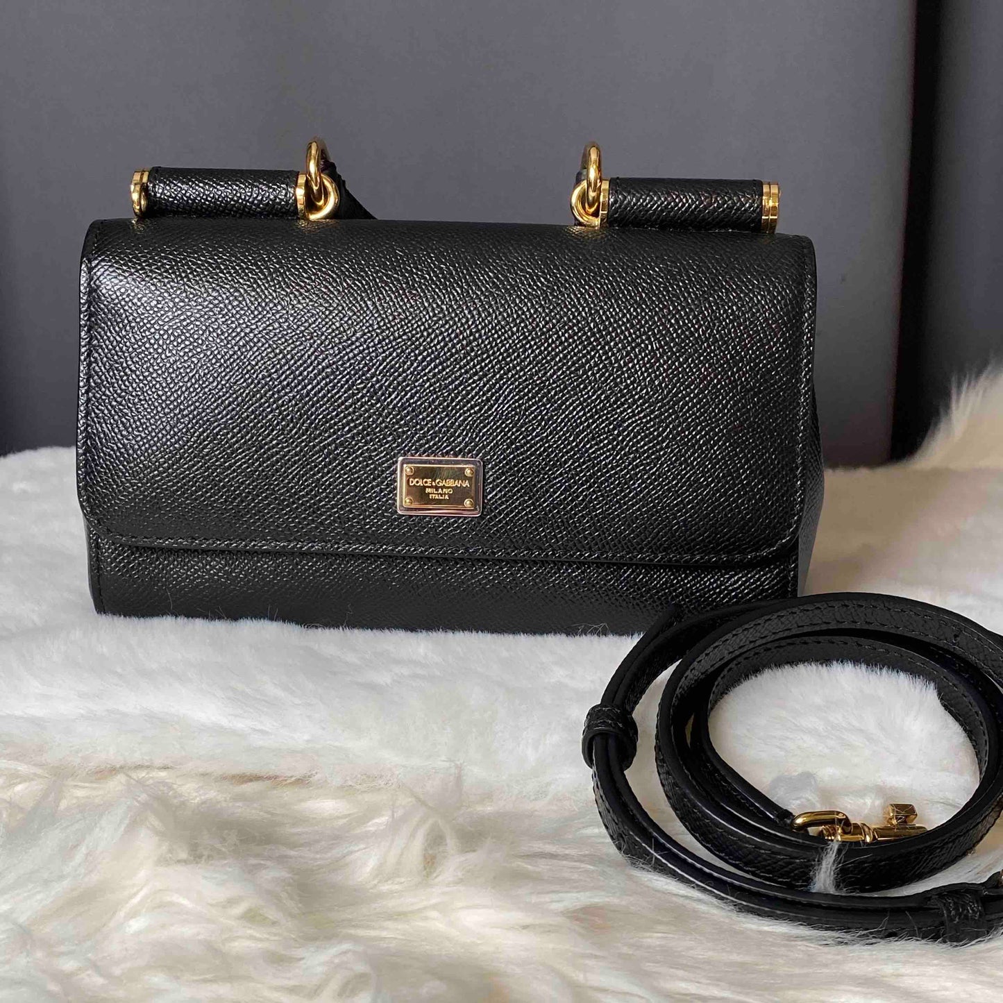 Dolce & Gabbana Black Leather Crossbody Bag - Preloved