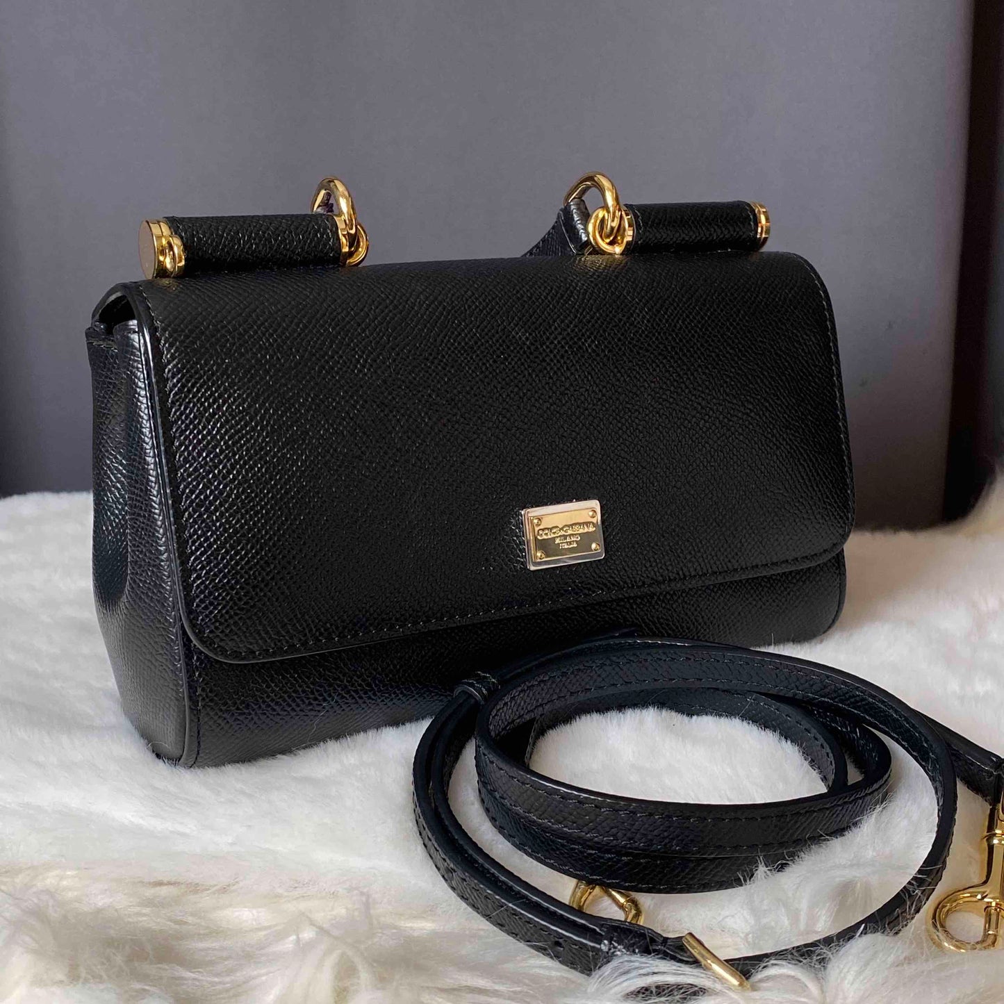 Dolce & Gabbana Black Leather Crossbody Bag - Preloved