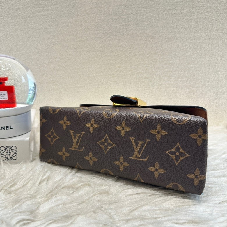 preloved lv Locky BB brown