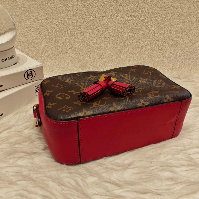 preloved lv camera bag small
