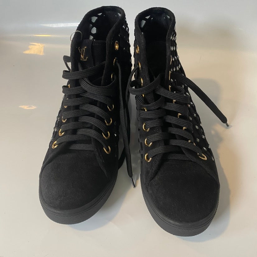 preloved Lv shoes(36 size)