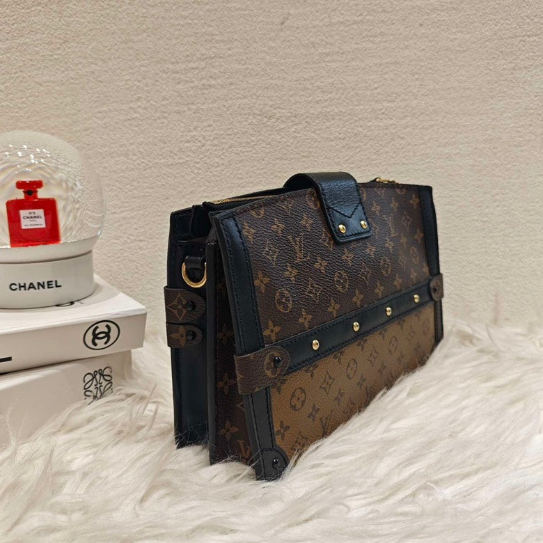 preloved lv soft trunk