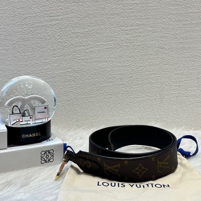 preloved lv strap black