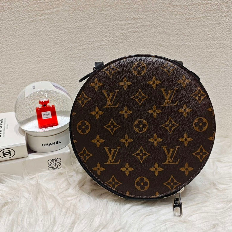 preloved lv audio case monogram with microchip