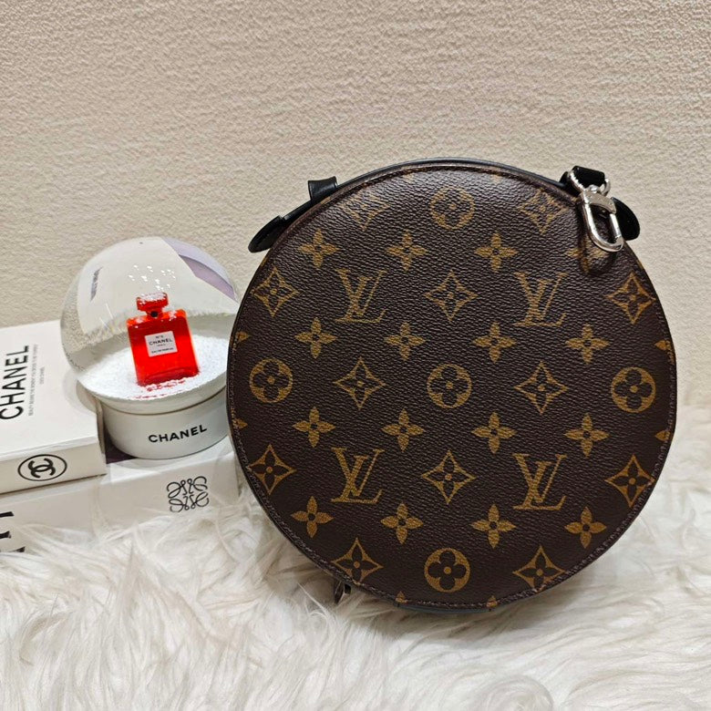 preloved lv audio case monogram with microchip